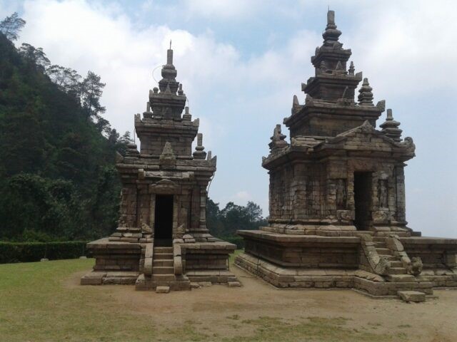 1. Alam Bersama Candi Gedong Songo