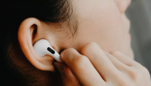 Sony WF-1000XM4 vs Apple AirPods Siapa yang Terbaik_2