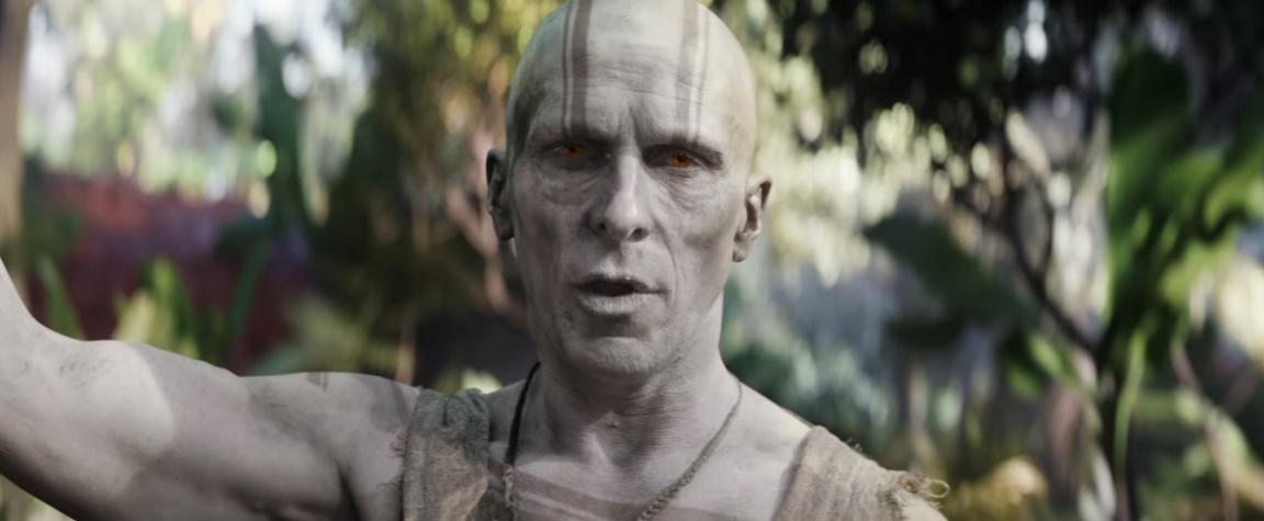 Dibilang Mirip Voldemort, Begini Nih Tampilan Christian Bale Di Film Thor Love And Thunder-1