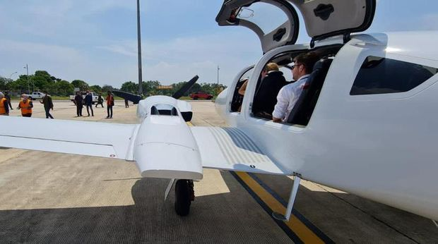 Trobos Masuk Ke Wilayah Indonesia, TNI AU Memerintahkan Pesawat Malaysia Mendarat Di Batam