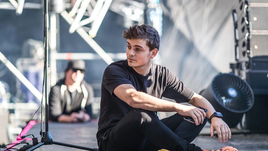 Fakta Tentang Martin Garrix, Masuk Puncak Top 100 DJs-5