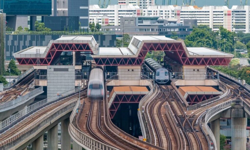 Stasiun Gambir Resmi Pensiun Menjalankan Rute Jarak Jauh