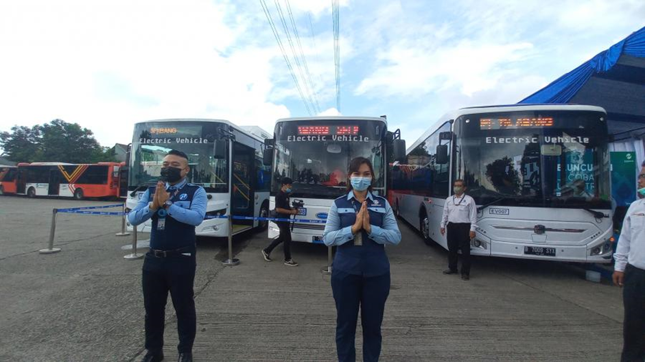 TransJakarta Uji Coba 3 Merek Bus Listrik Rute Kampung Melayu - Tanah Abang